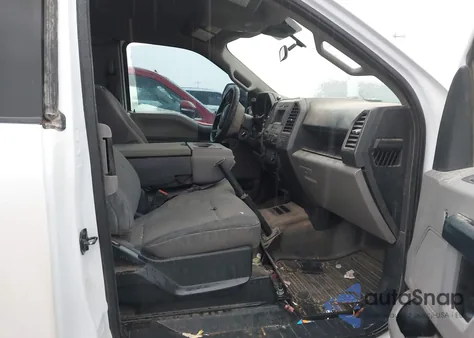 2022 Ford F250 Super Duty z USA, uszkodzony, nr VIN 1FT7X2B67NEF29253